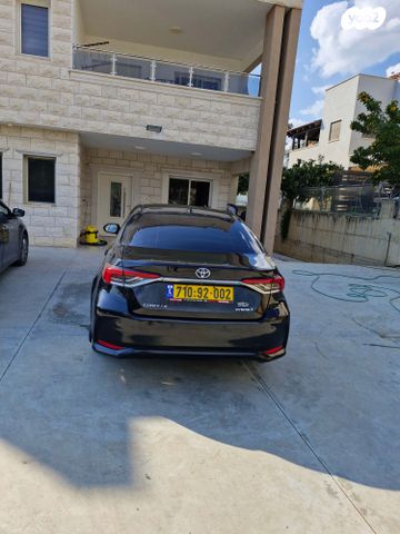 מודעת רכב טויוטה קורולה