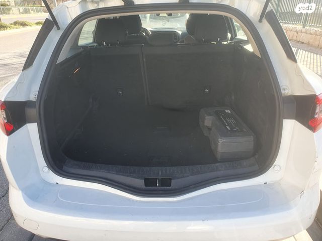 מודעת רכב רנו מגאן