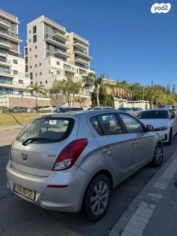 מודעת רכב יונדאי i20