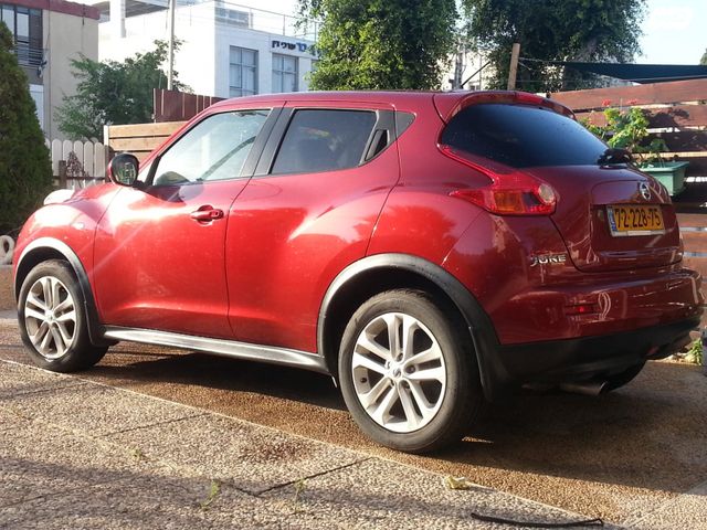 מודעת רכב ניסאן ג'וק