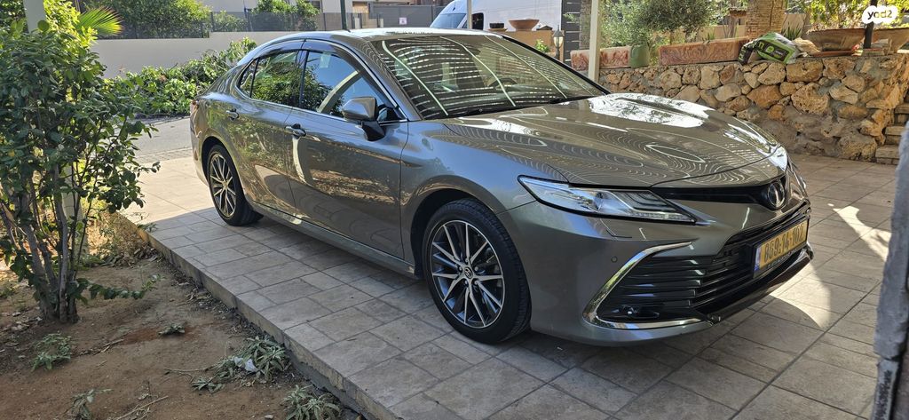 מודעת רכב טויוטה קאמרי