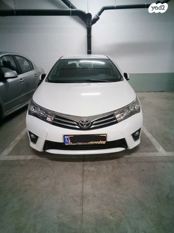 מודעת רכב טויוטה קורולה