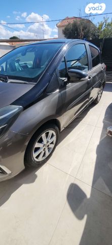 מודעת רכב טויוטה יאריס