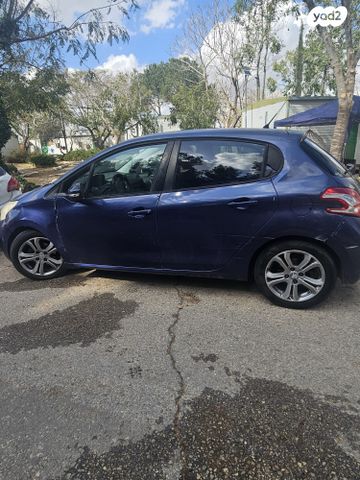מודעת רכב פיג'ו 208