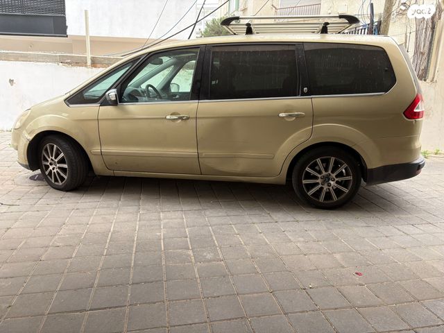 מודעת רכב פורד גלאקסי