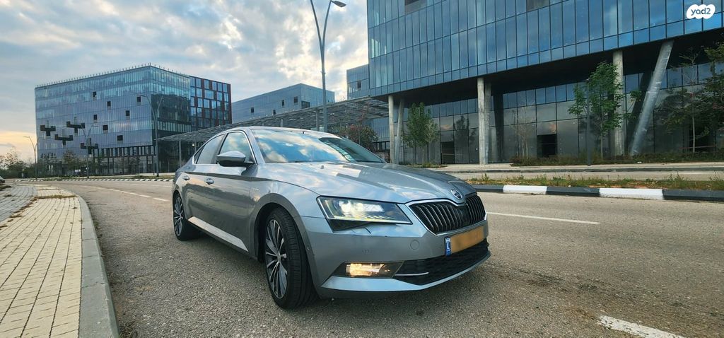 מודעת רכב סקודה סופרב