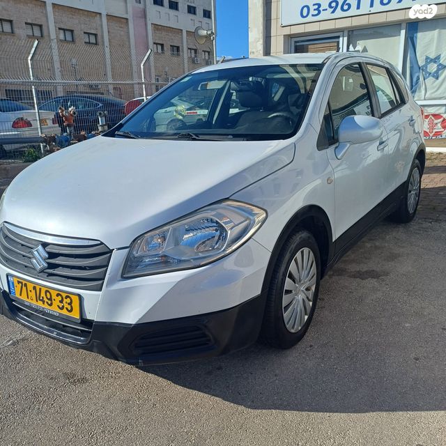 מודעת רכב סוזוקי קרוסאובר