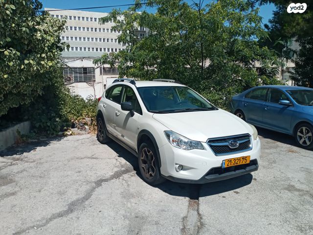 מודעת רכב סובארו XV