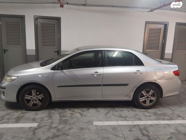 מודעת רכב טויוטה קורולה