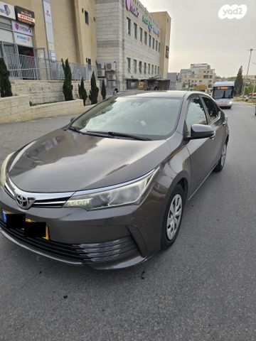 מודעת רכב טויוטה קורולה