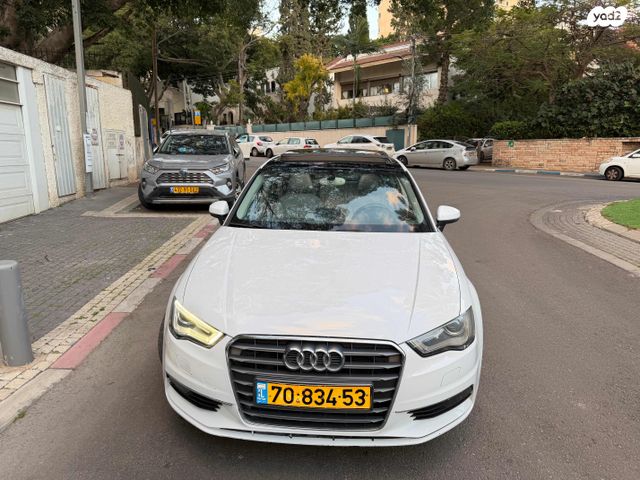 מודעת רכב אאודי A3