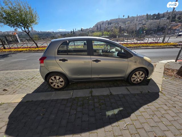 מודעת רכב טויוטה יאריס