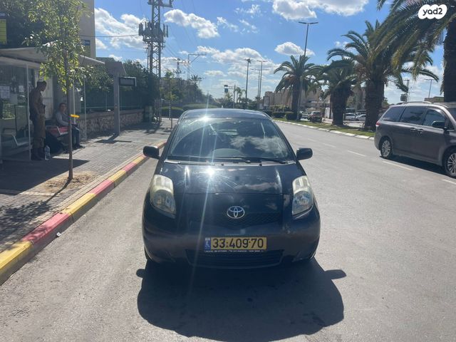 מודעת רכב טויוטה יאריס