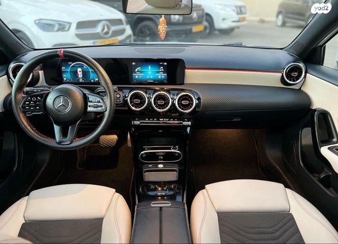 מודעת רכב מרצדס-בנץ A-class