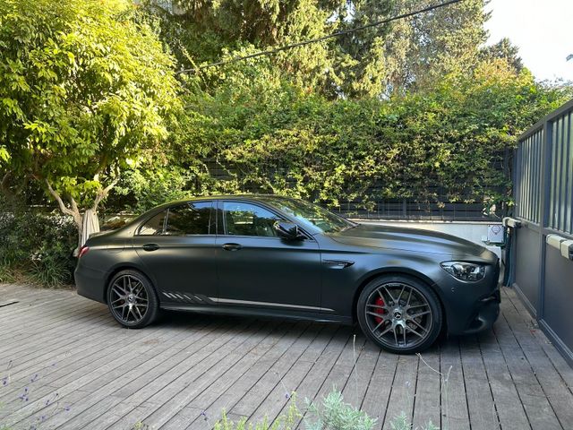 מודעת רכב מרצדס-בנץ E-class