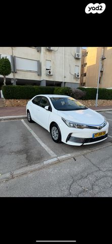 מודעת רכב טויוטה קורולה