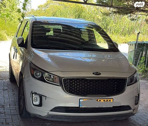 מודעת רכב קיה קרניבל