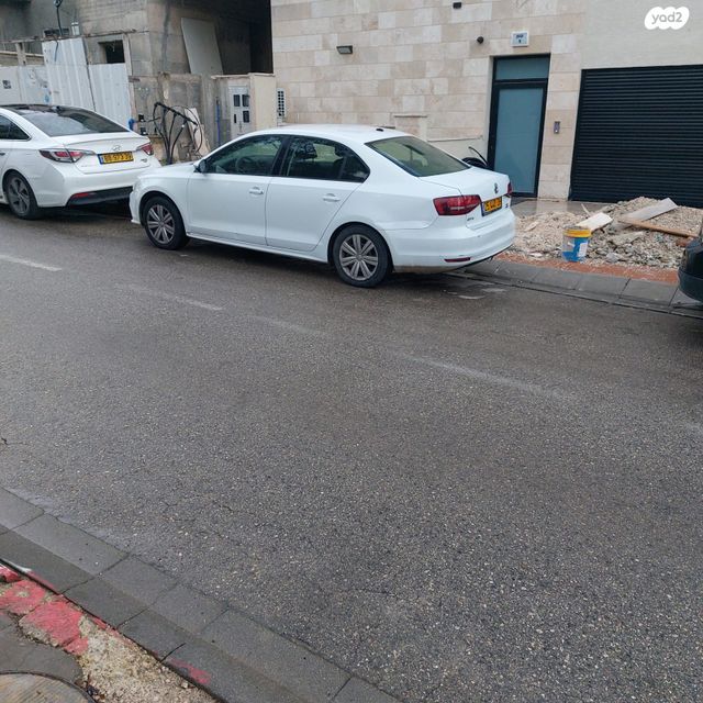 מודעת רכב פולקסווגן ג'טה 