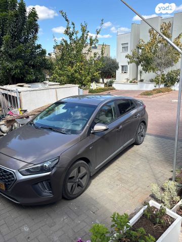 מודעת רכב יונדאי איוניק