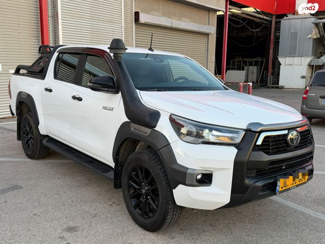 מודעת רכב טויוטה היילקס