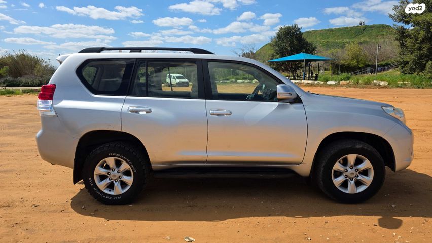 מודעת רכב טויוטה לנד קרוזר