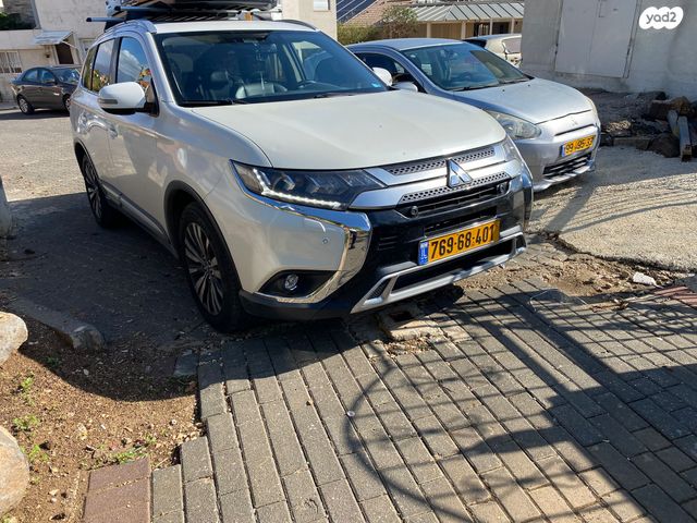 מודעת רכב מיצובישי אאוטלנדר