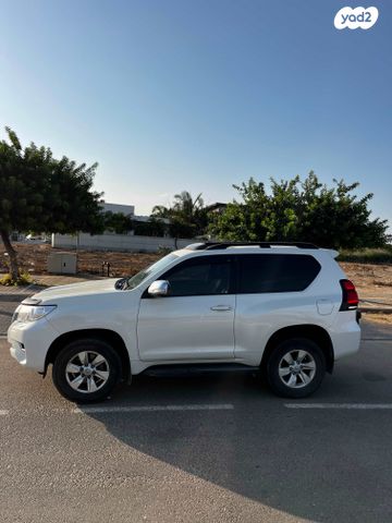 מודעת רכב טויוטה לנד קרוזר