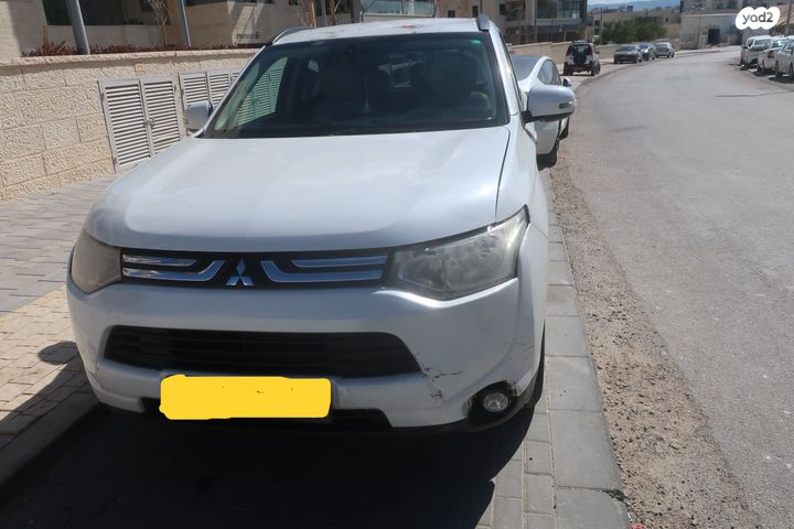 מודעת רכב מיצובישי אאוטלנדר