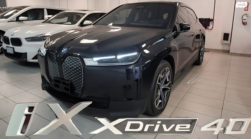 מודעת רכב ב מ וו iX