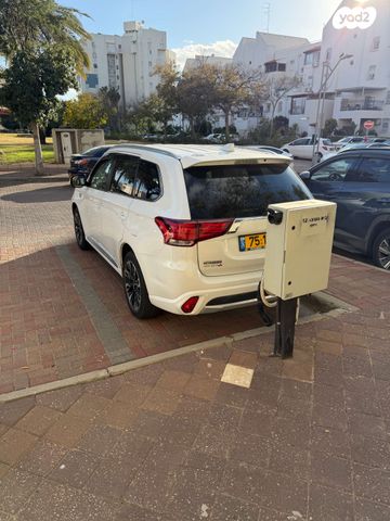 מודעת רכב מיצובישי אאוטלנדר