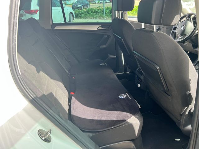 מודעת רכב פולקסווגן טיגואן