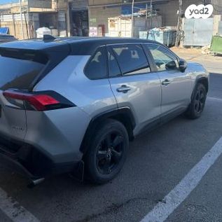 מודעת רכב טויוטה RAV4