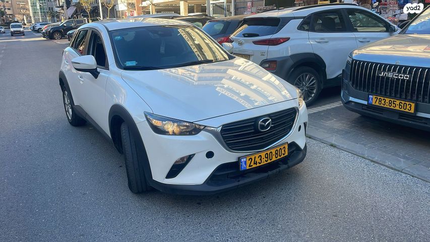 מודעת רכב מאזדה CX-3
