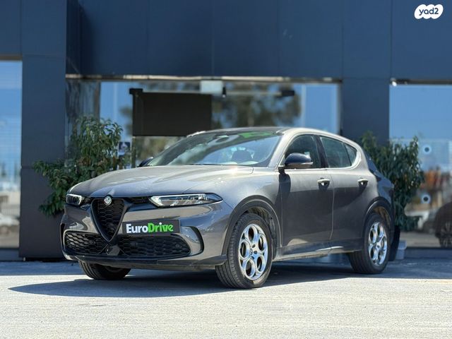 מודעת רכב אלפא רומיאו טונלה