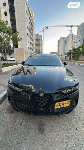 מודעת רכב אלפא רומיאו טונלה