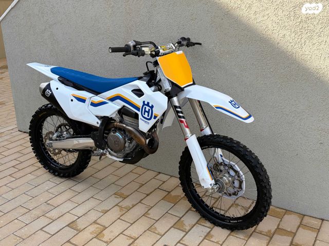 מודעת רכב הוסקוורנה FE350