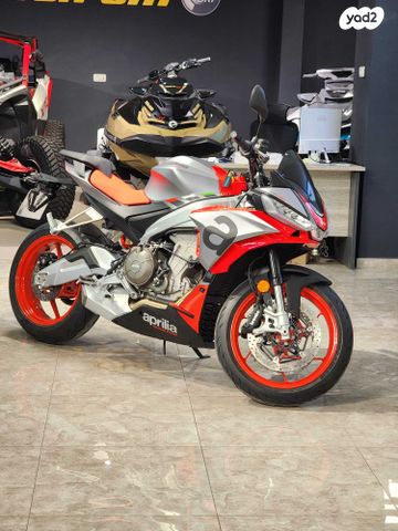 מודעת רכב אפריליה טואונו 660