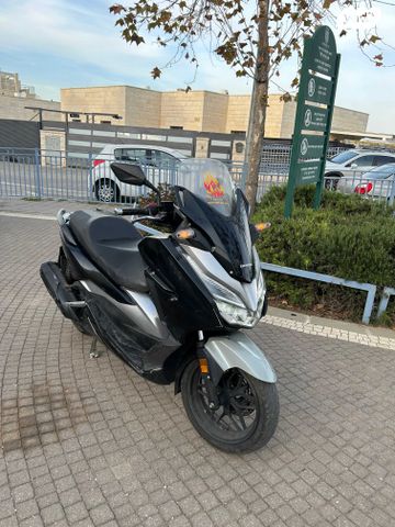 מודעת רכב הונדה פורזה 250