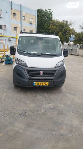 מודעת רכב פיאט