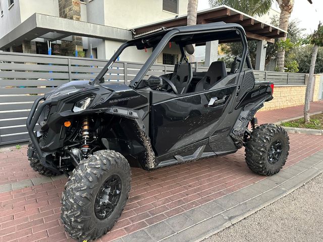 מודעת רכב בומברדיר/קאן אם