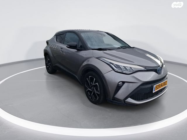 מודעת רכב טויוטה C-HR 2