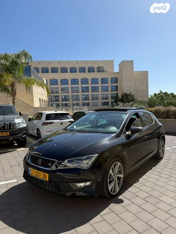 מודעת רכב סיאט לאון