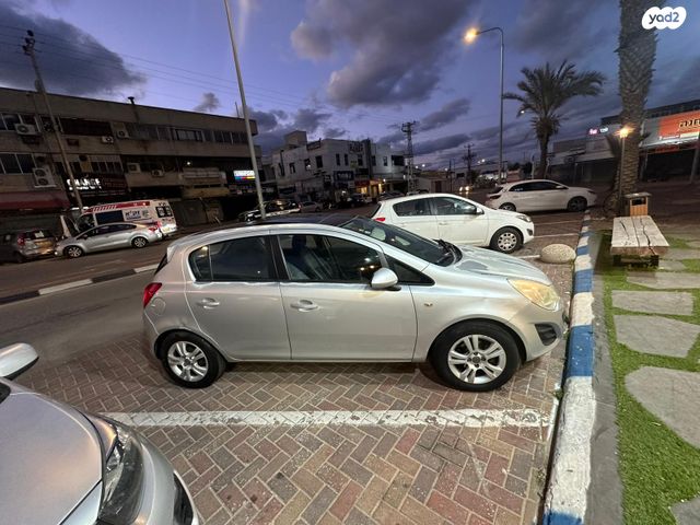 מודעת רכב אופל מוקה