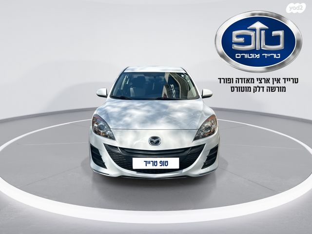 מודעת רכב מאזדה 3