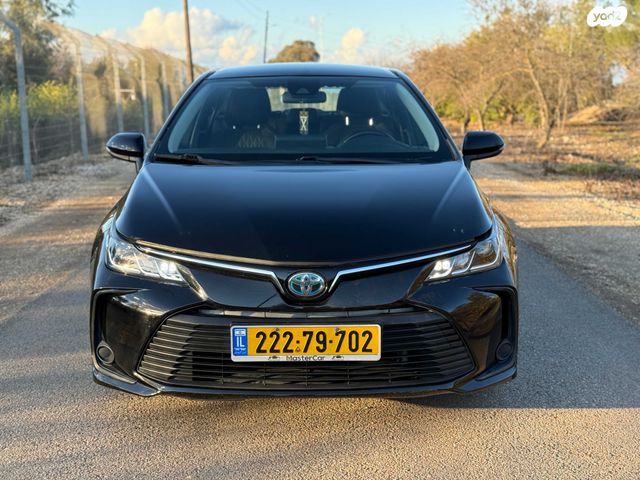 מודעת רכב טויוטה קורולה