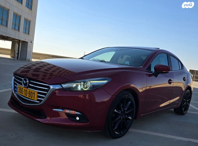 מודעת רכב מאזדה 3