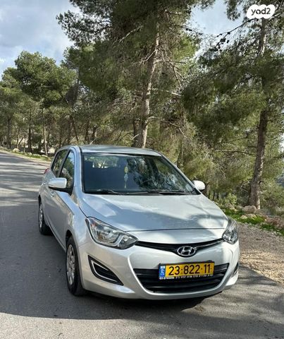 מודעת רכב יונדאי i20