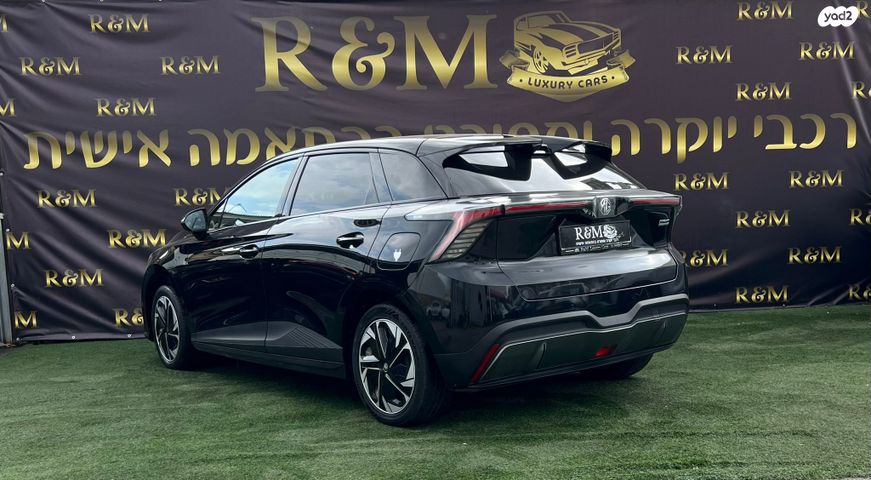 מודעת רכב אם ג'י MG4 2