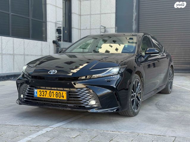 מודעת רכב טויוטה קאמרי