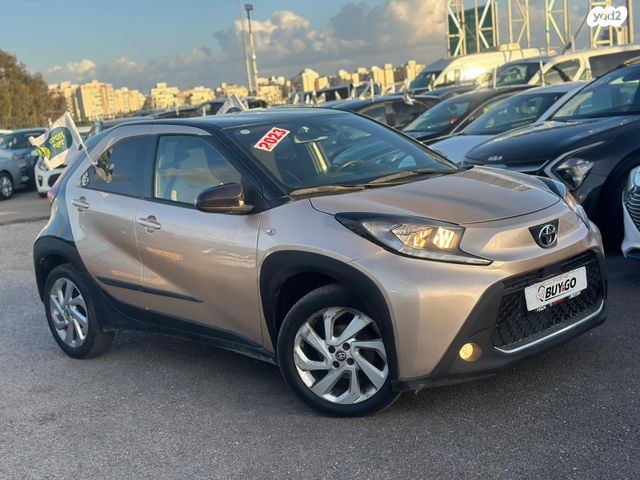 מודעת רכב טויוטה אייגו X